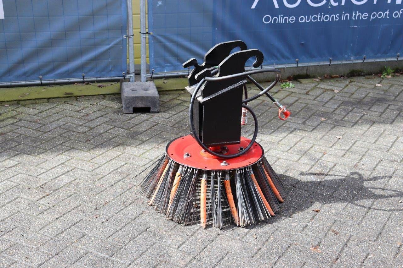 Weed brush