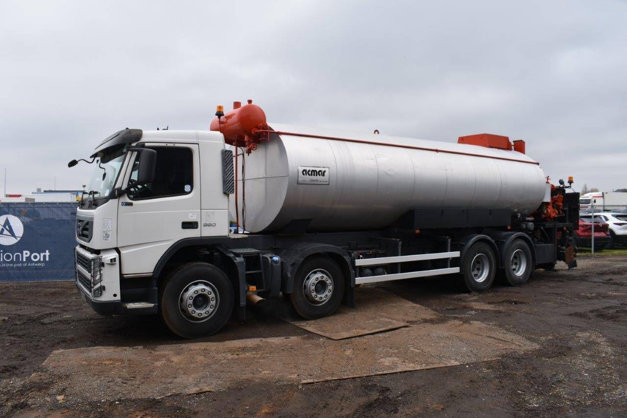 Tank truck Volvo Acmar 19000L