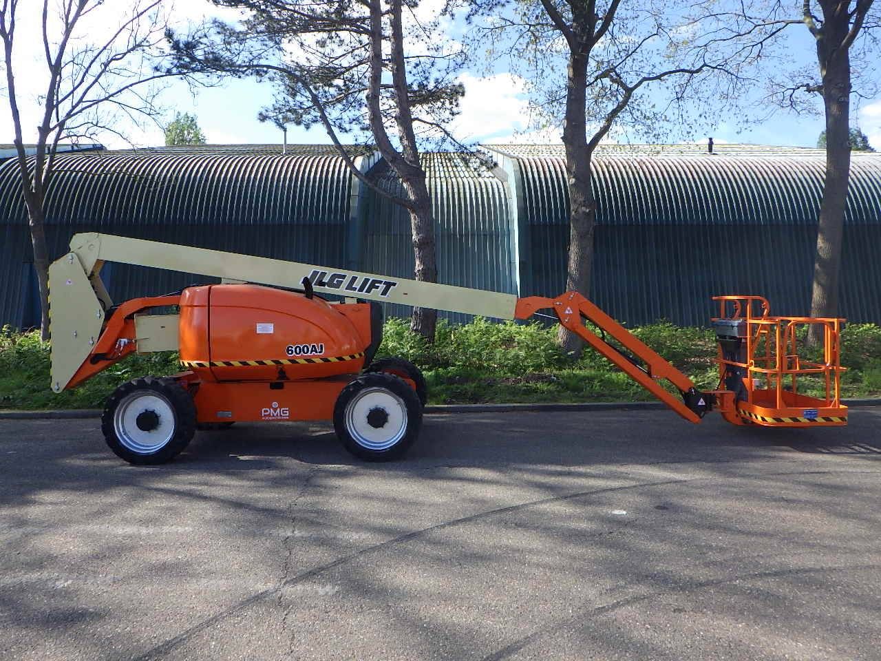 Articulating telescopic boom lift JLG 600AJ Diesel 20.47m 2011