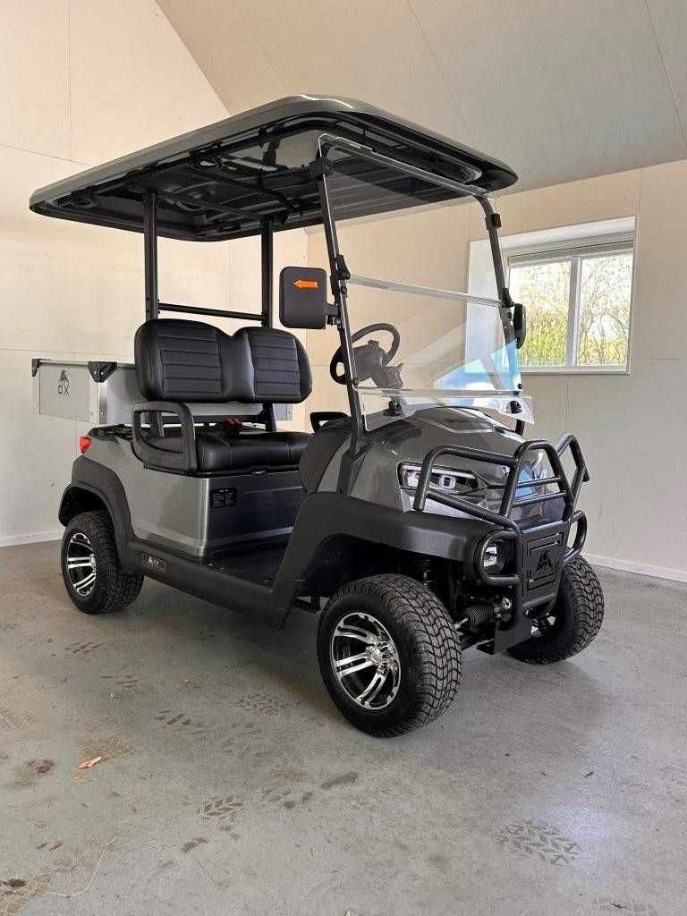 Golf Cart OX ZG2L Electric 4kW 2022 With Cargo Box and With New Battery Pack