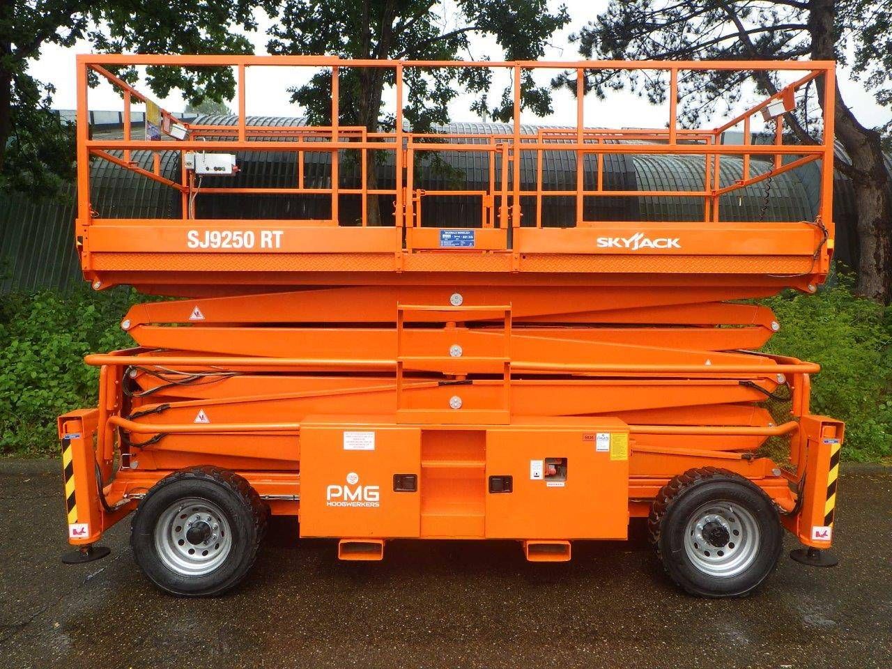 Scissor lift Skyjack SJ9250RT Diesel 17.24m 2015