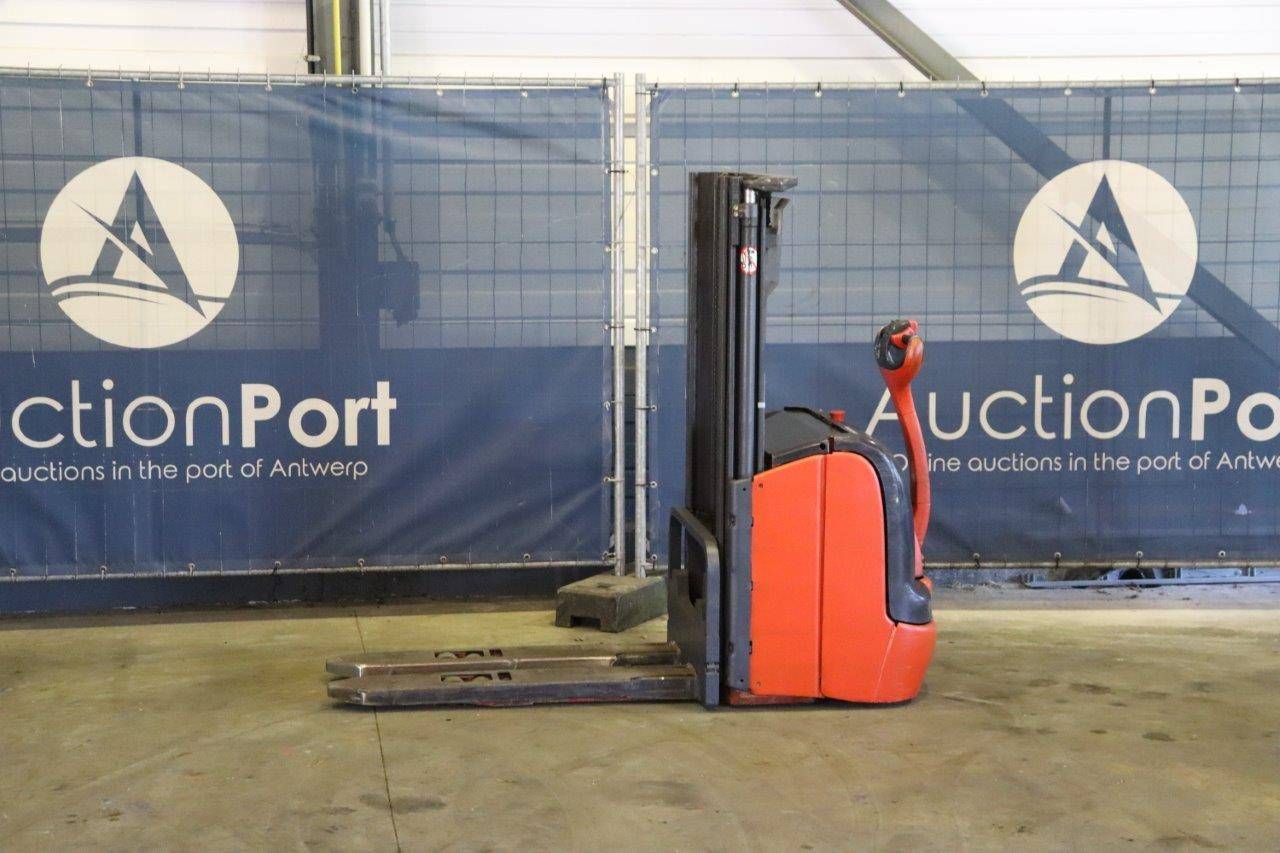 Stacker Linde L16-372 Electric 2000kg 2.43m 