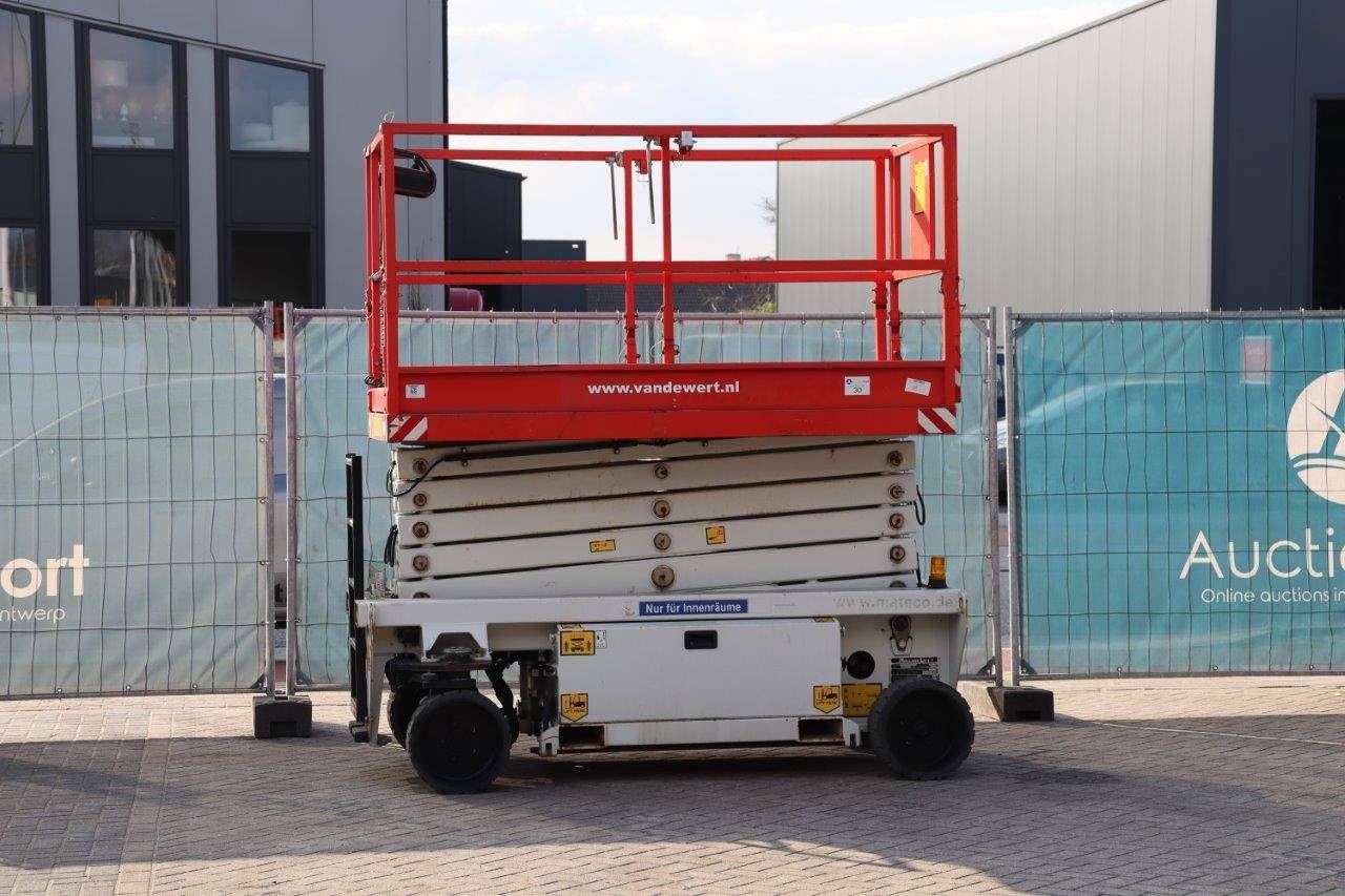 Scissor lift Holland Lift Eco Star HL11812 Electric 14m