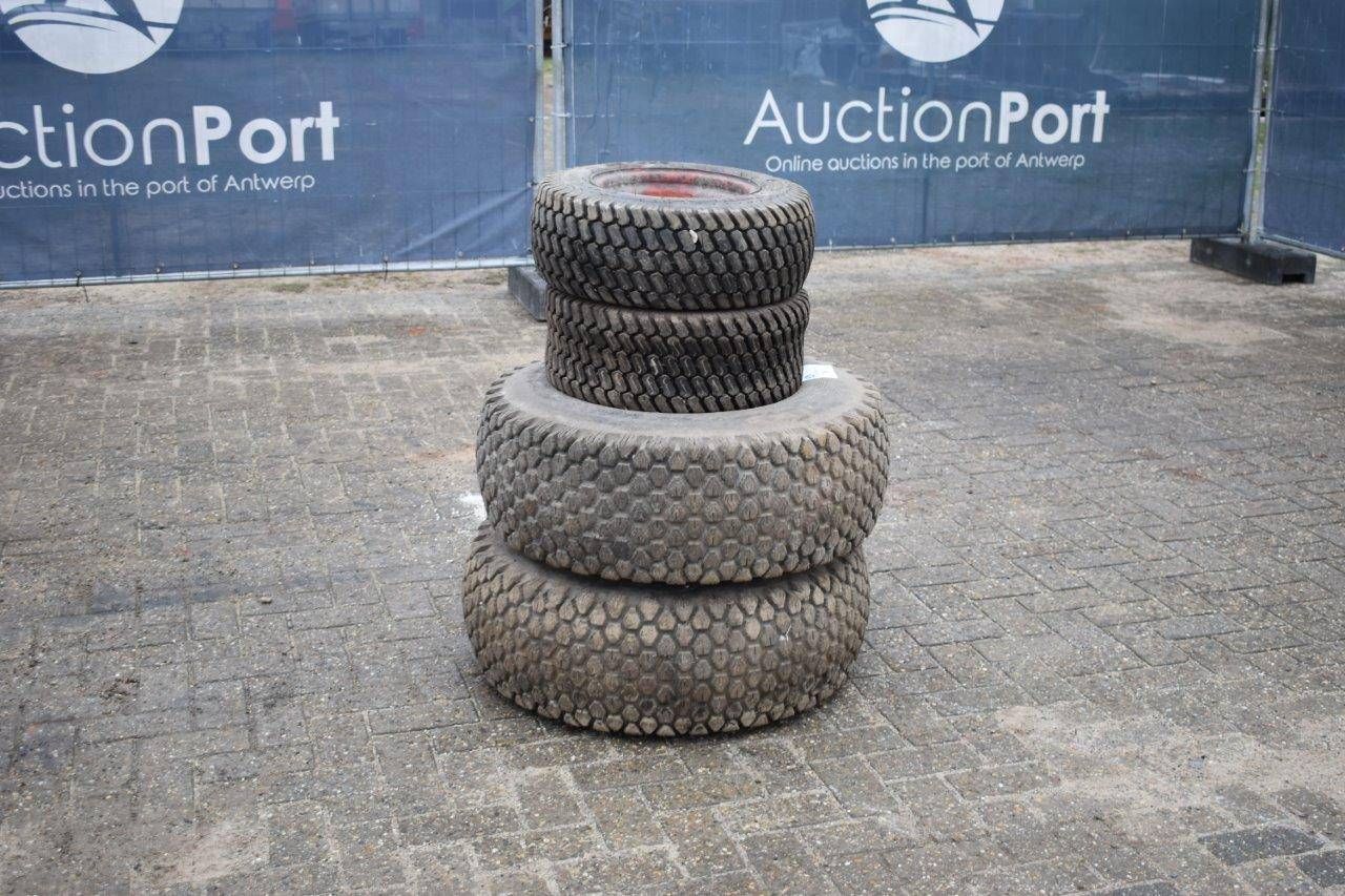 Set of tires