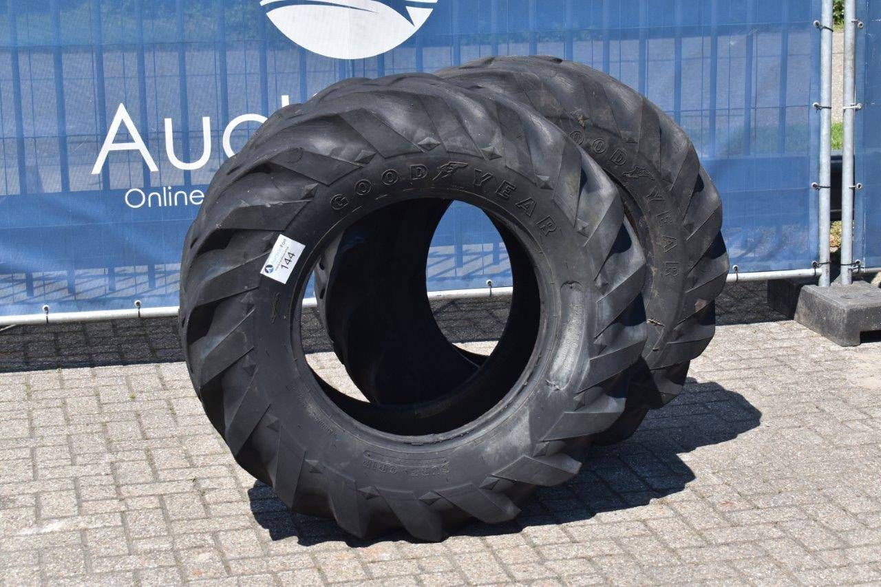 Goodyear 15.5/80-24 Tire Set