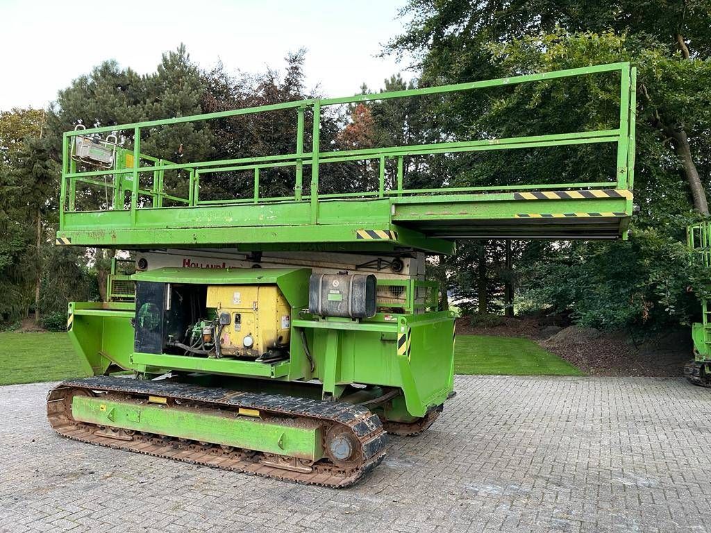 Scissor lift Holland Lift Diesel