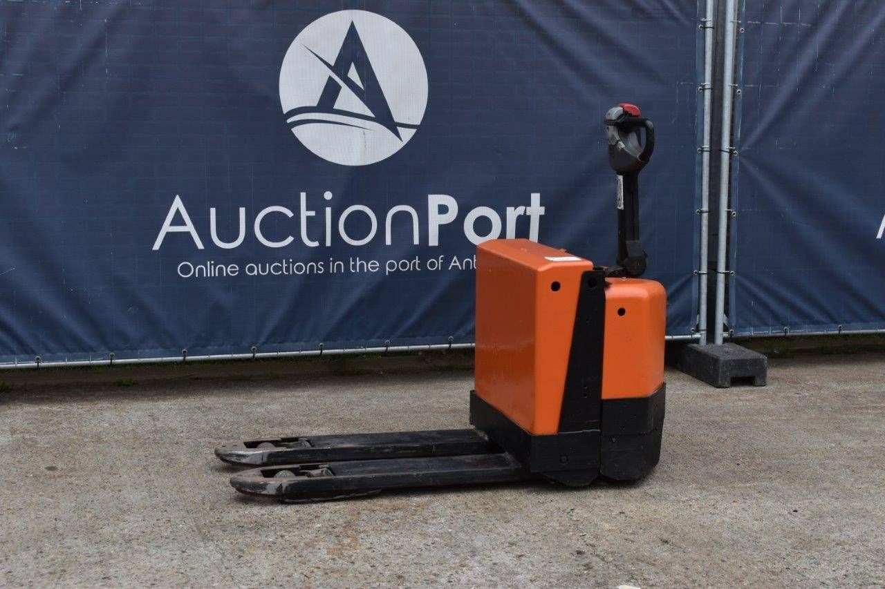 Transpaleta BT Eléctrica 2000kg