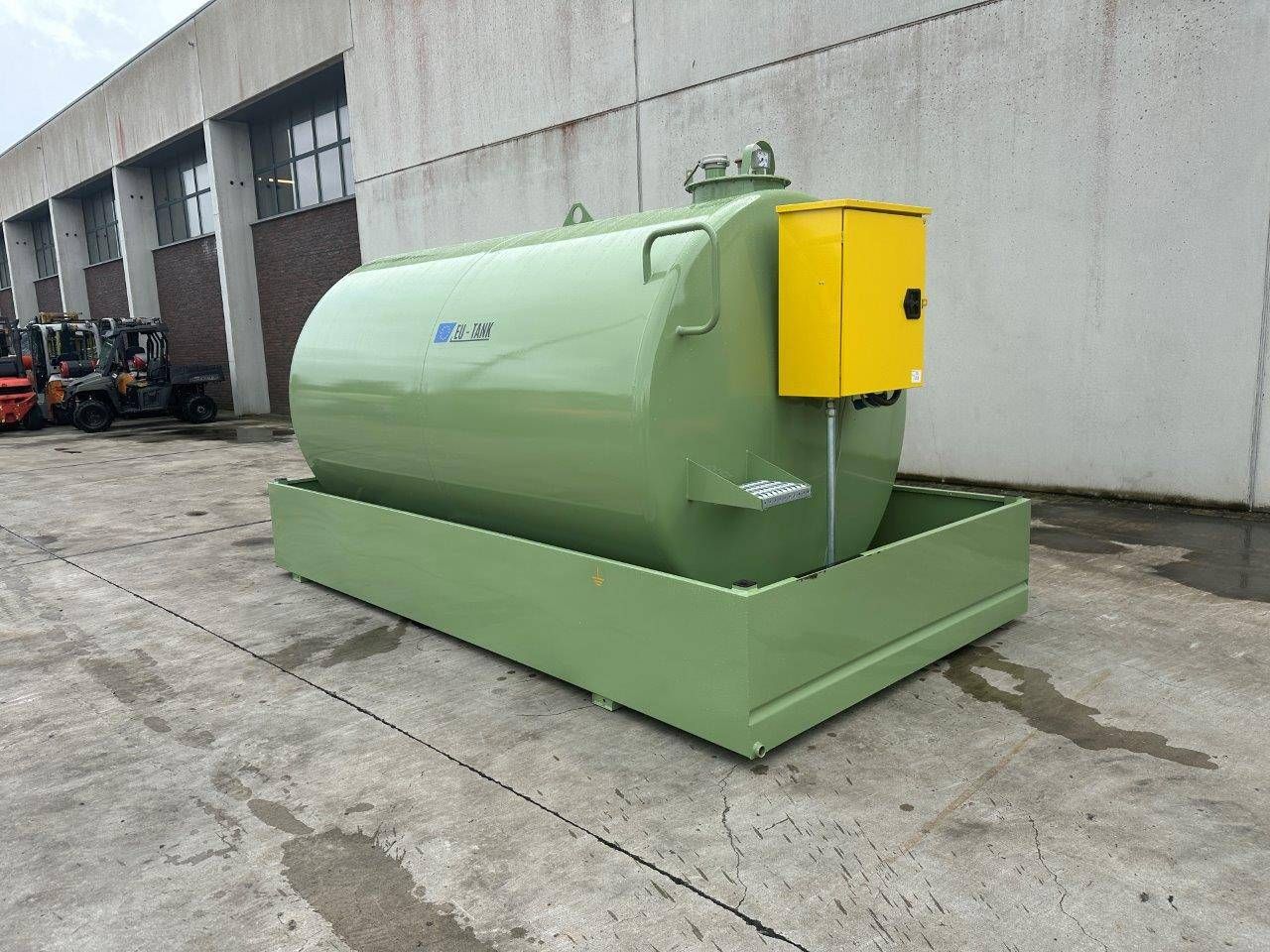 Fuel tank Emiliana Serbatoi TF9-50 9000L with pump New