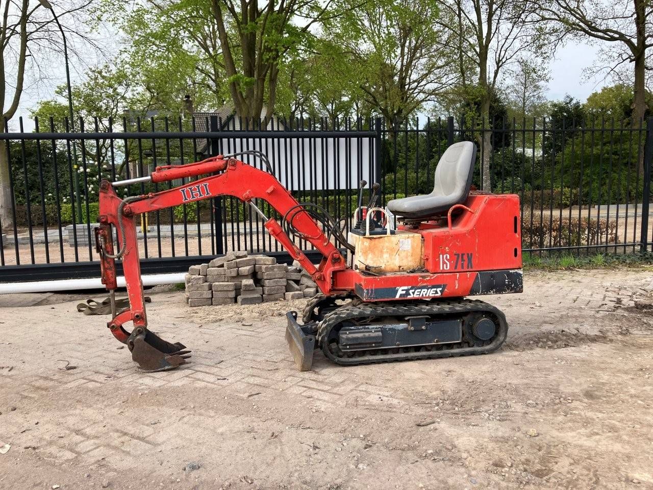 Mini Excavator Ihi 7FX Diesel