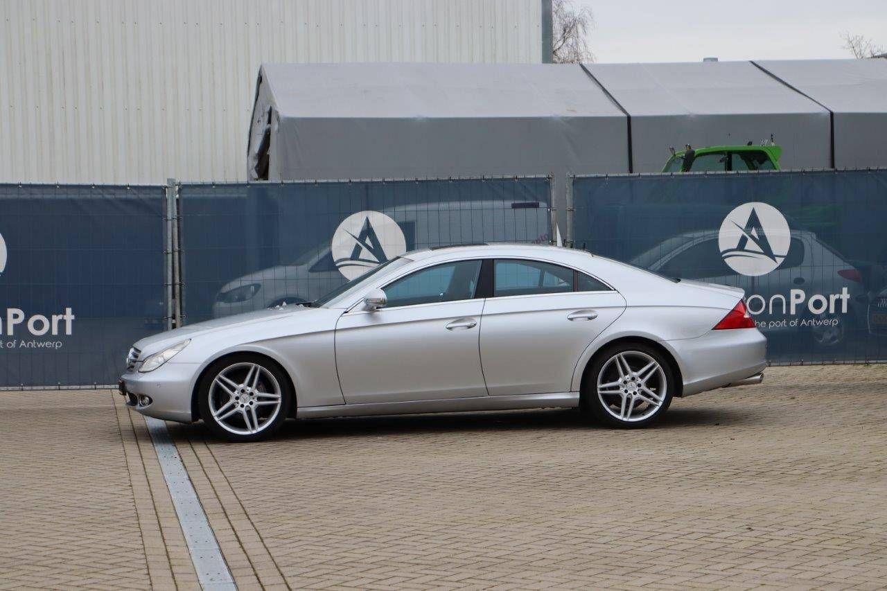 Passenger car Mercedes-Benz CLS 320 CDI Diesel 2006
