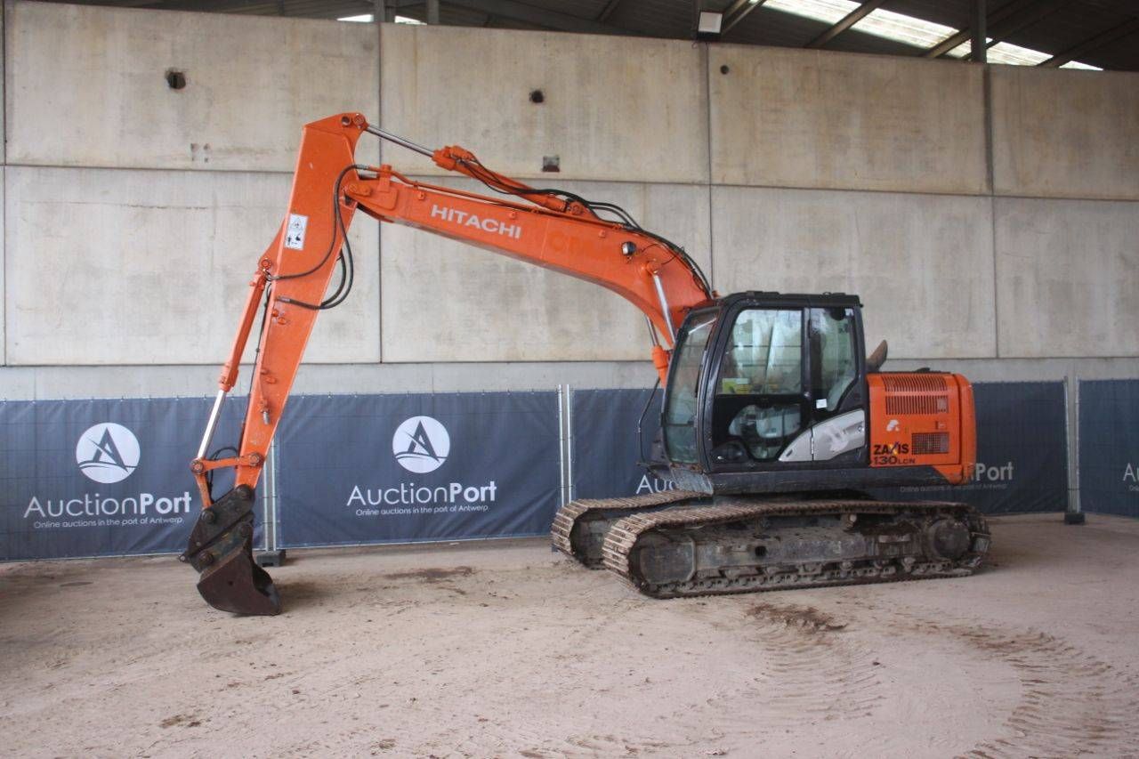 Escavatore cingolato Hitachi ZX130LCN-5B Diesel 23,4kW 2016