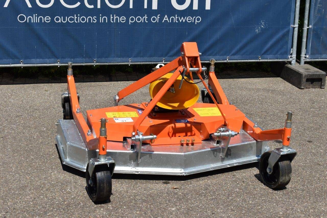 Lawn mower 120cm New