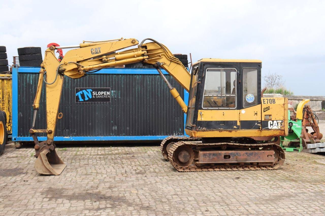 Crawler excavator Caterpillar E70B Diesel 40kW