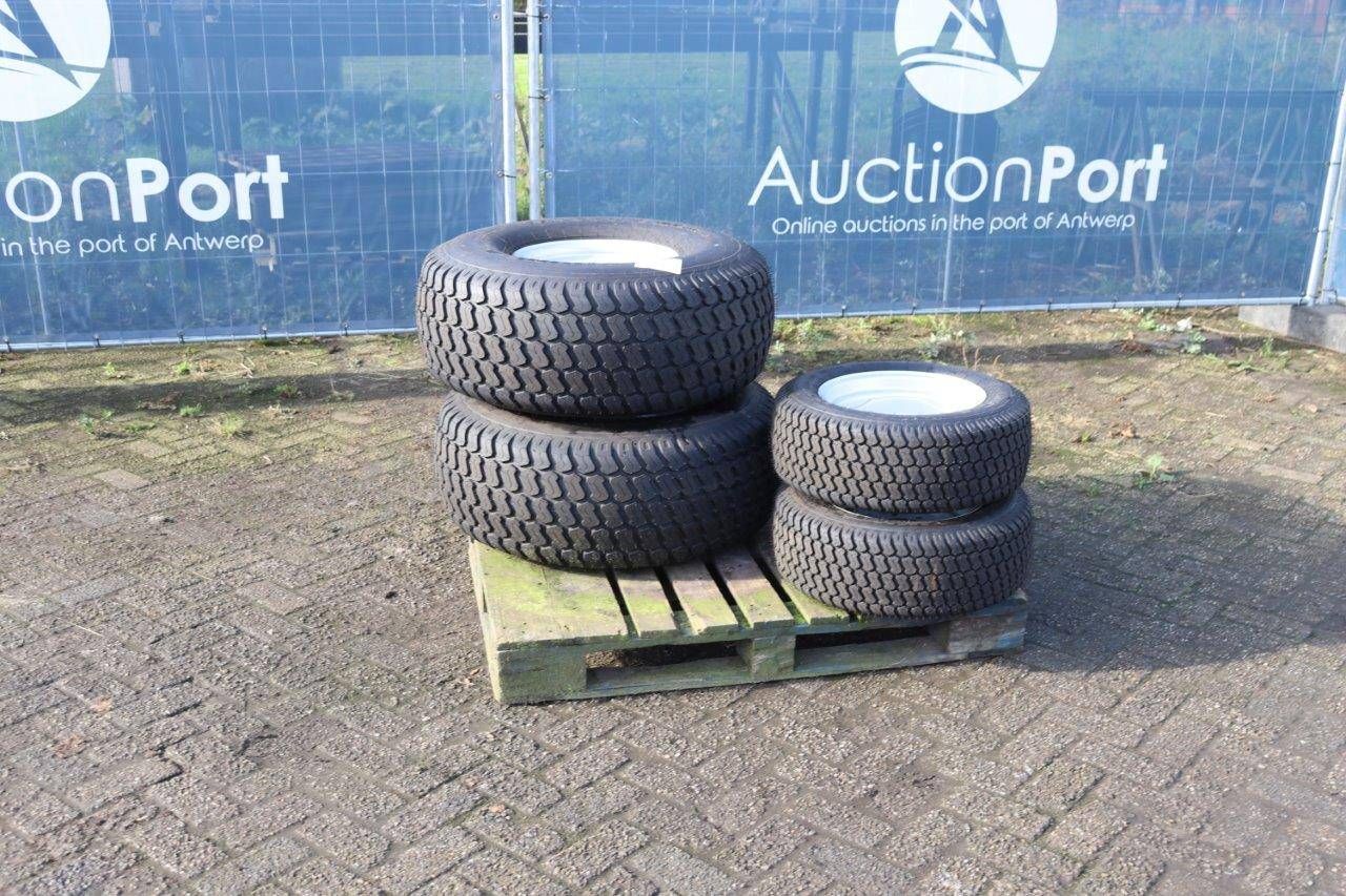 Batch of lawn tires Hung-A 36x13.50-15/25x8.50-14 (Margin)