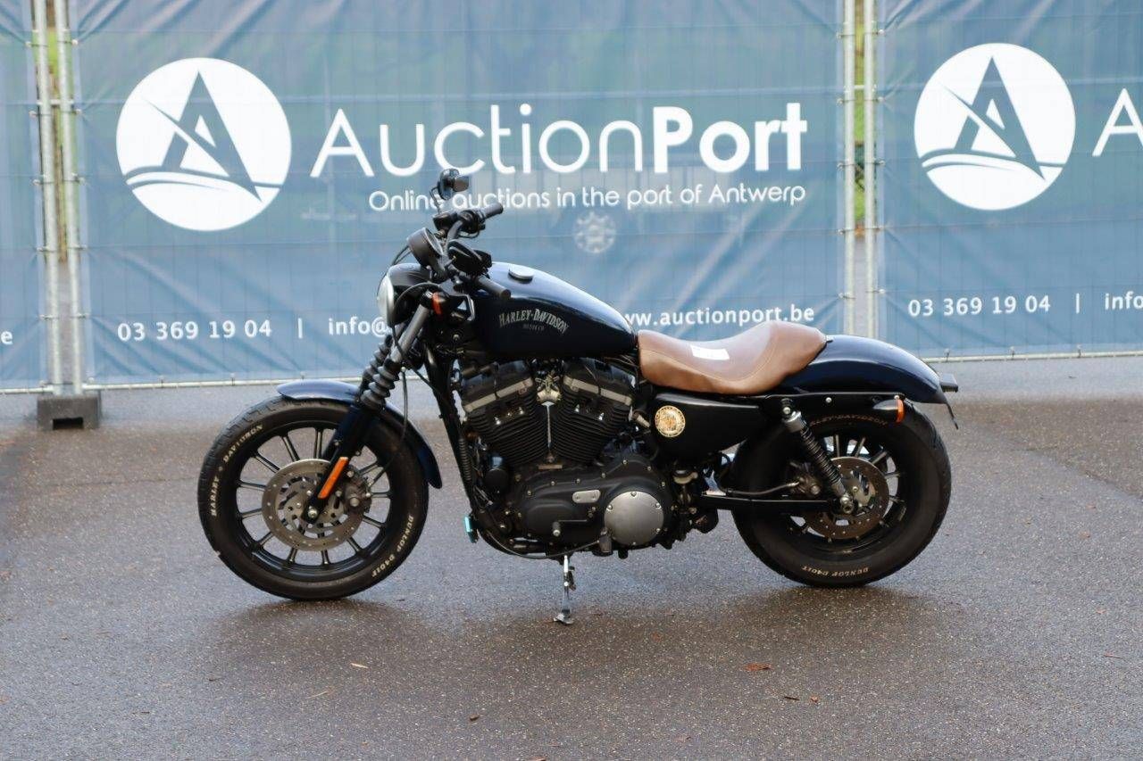 Motor Harley-Davidson Sporster XL 883 Iron Benzine 2012