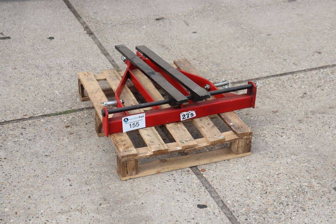 Pallet carrier