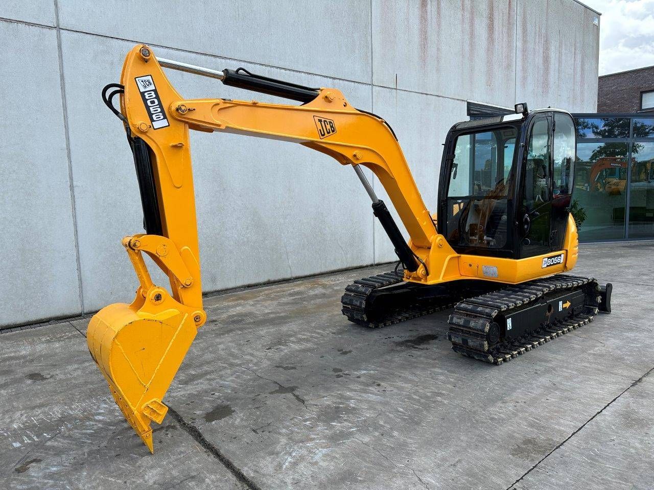 Excavadora de cadenas JCB 8056 Diésel