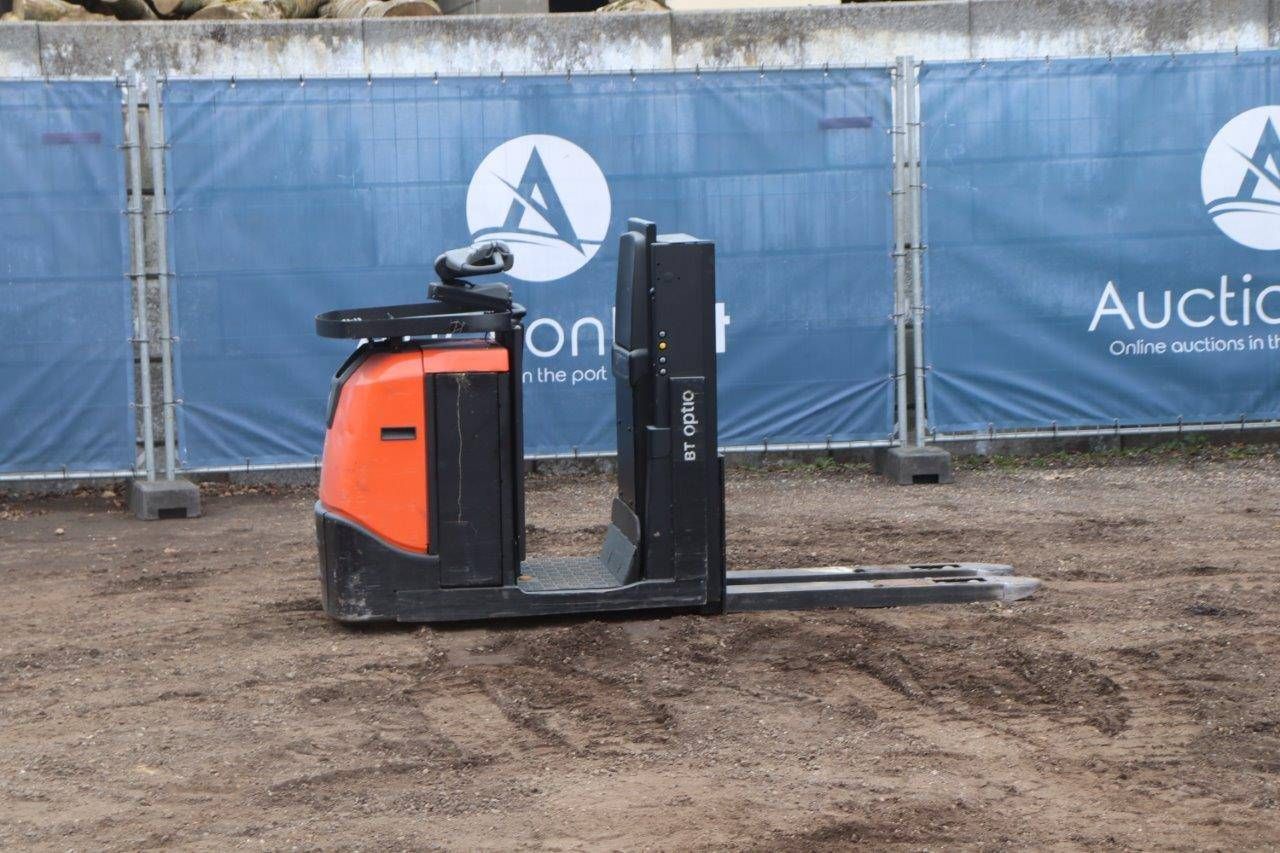 Stacker BT OSE120P Electric 1200kg 2013
