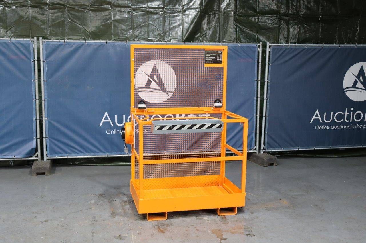 Manbak Bauer MB/ST