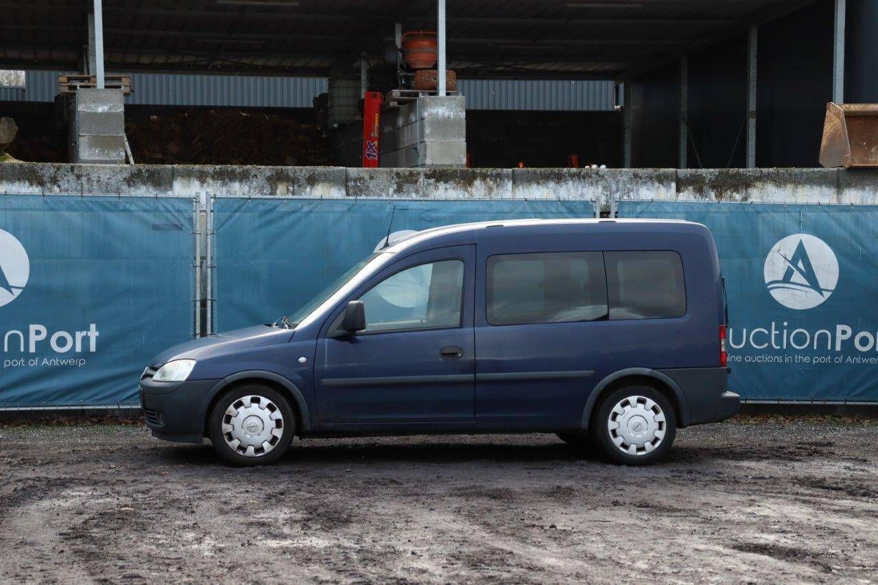 Opel Combo Petrol Van 2007