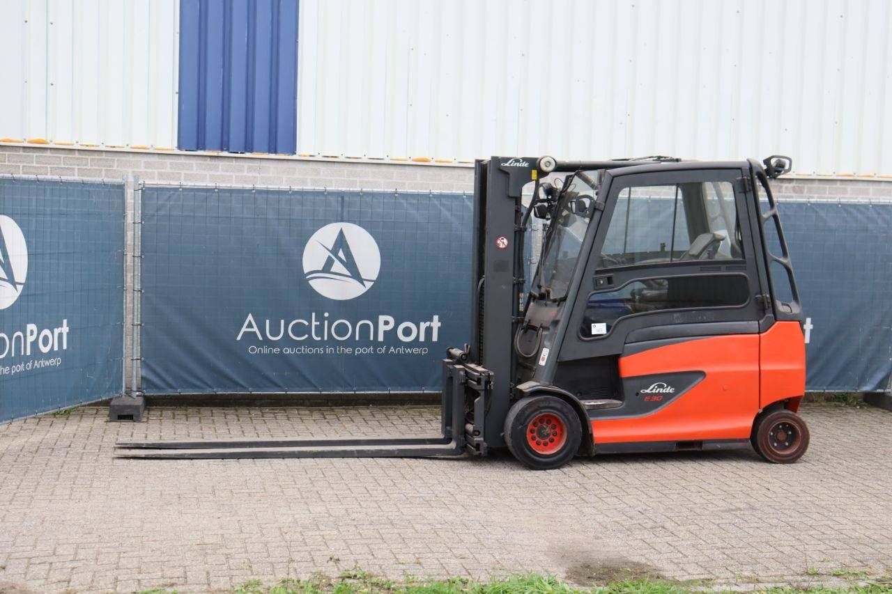 Forklift Linde E30HL-01/600 Electric 3000kg 4.0m 2013