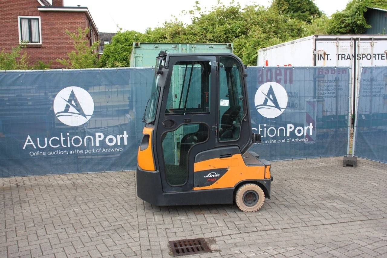 Electric tractor Linde P80