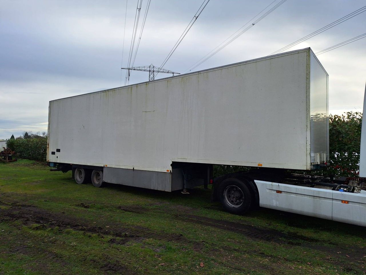 Closed semi-low loader EVER VE-28-2A 1987
