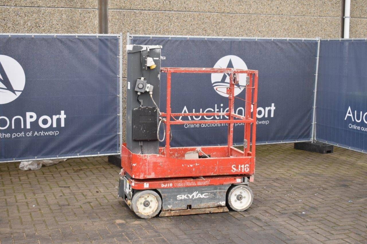 Scissor lift Skyjack SJ16 Electric 