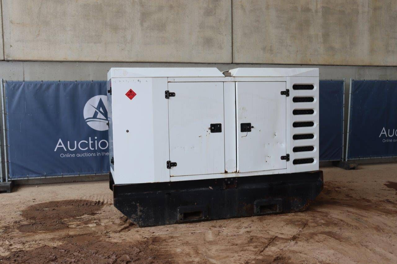 Generator SDMO r110 Diesel 80kVA