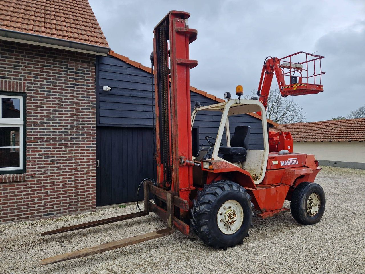 Rough terrain forklift Manitou M50CP Diesel 5000kg (Margin)