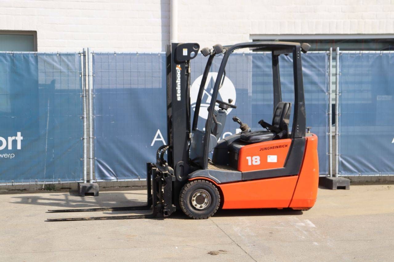 Forklift Jungheinrich Model 18 Electric 1500kg 3.3m 2001