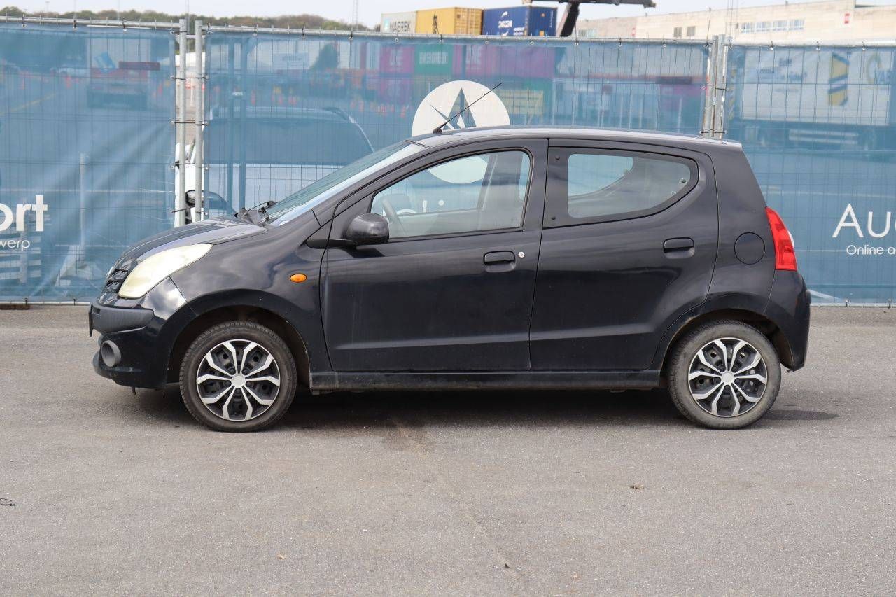Passenger car Nissan Pixo Petrol 68hp 2010 (Margin)