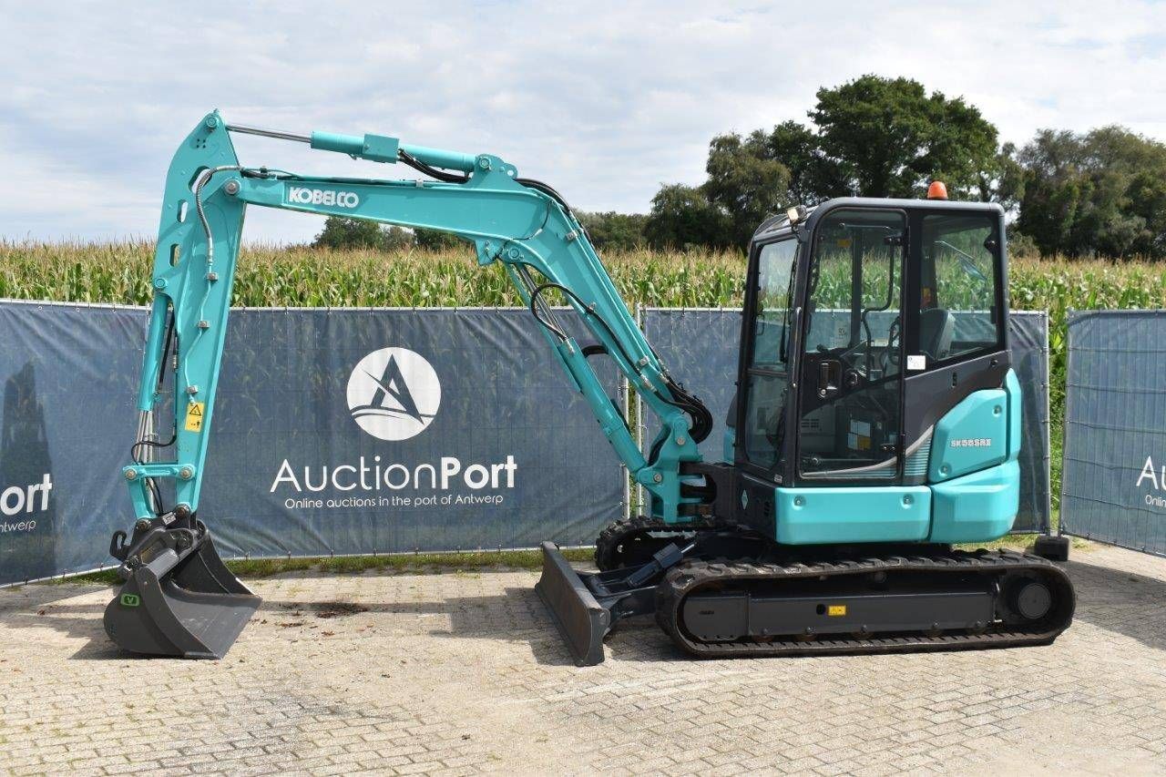 Crawler excavator Kobelco SK55SRX-6 Diesel