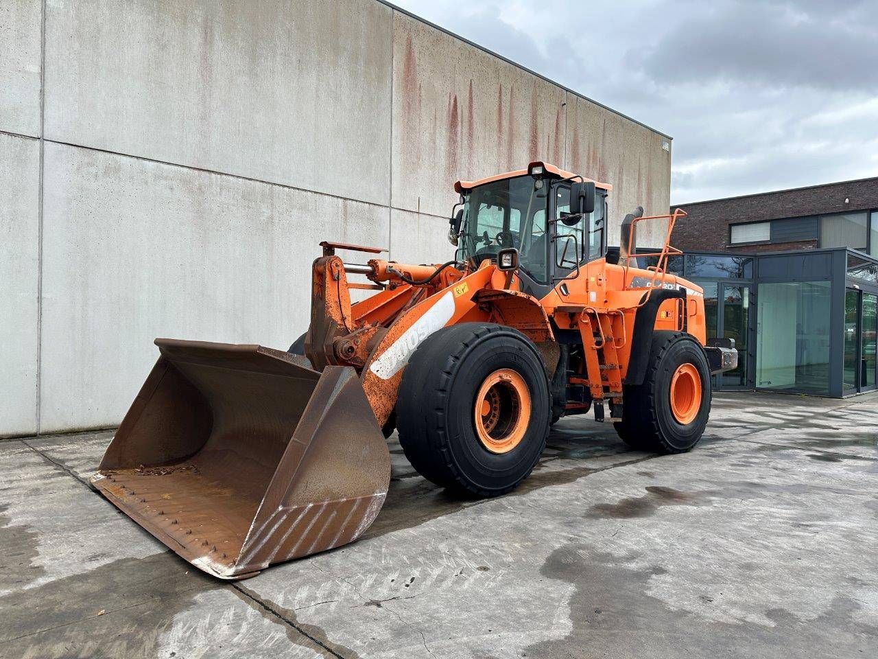 Wiellader Doosan DL420 Diesel 275pk 2013