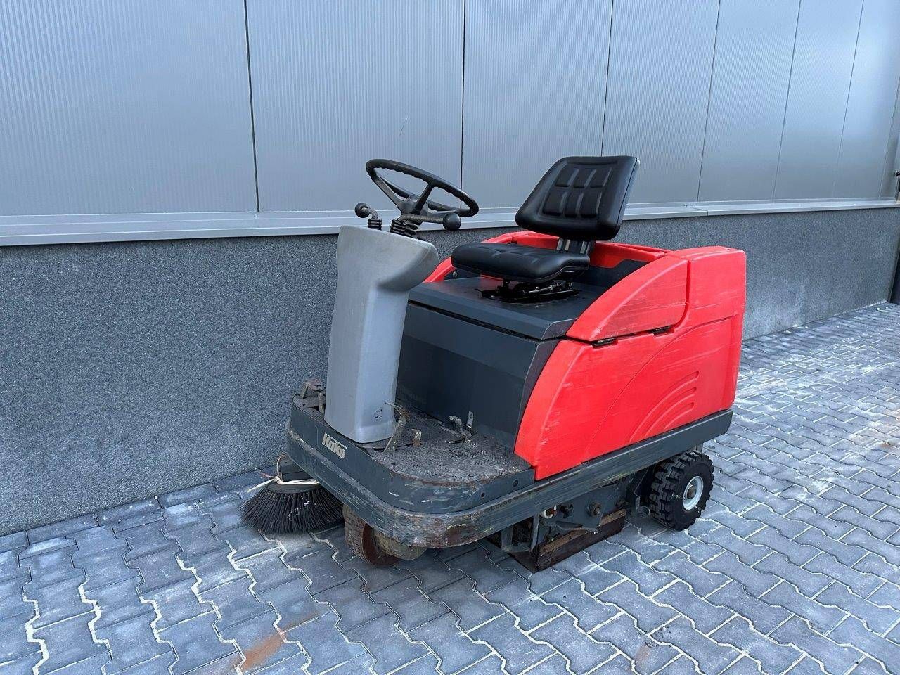 Kehrmaschine Hako Jonas 980 E Elektro 