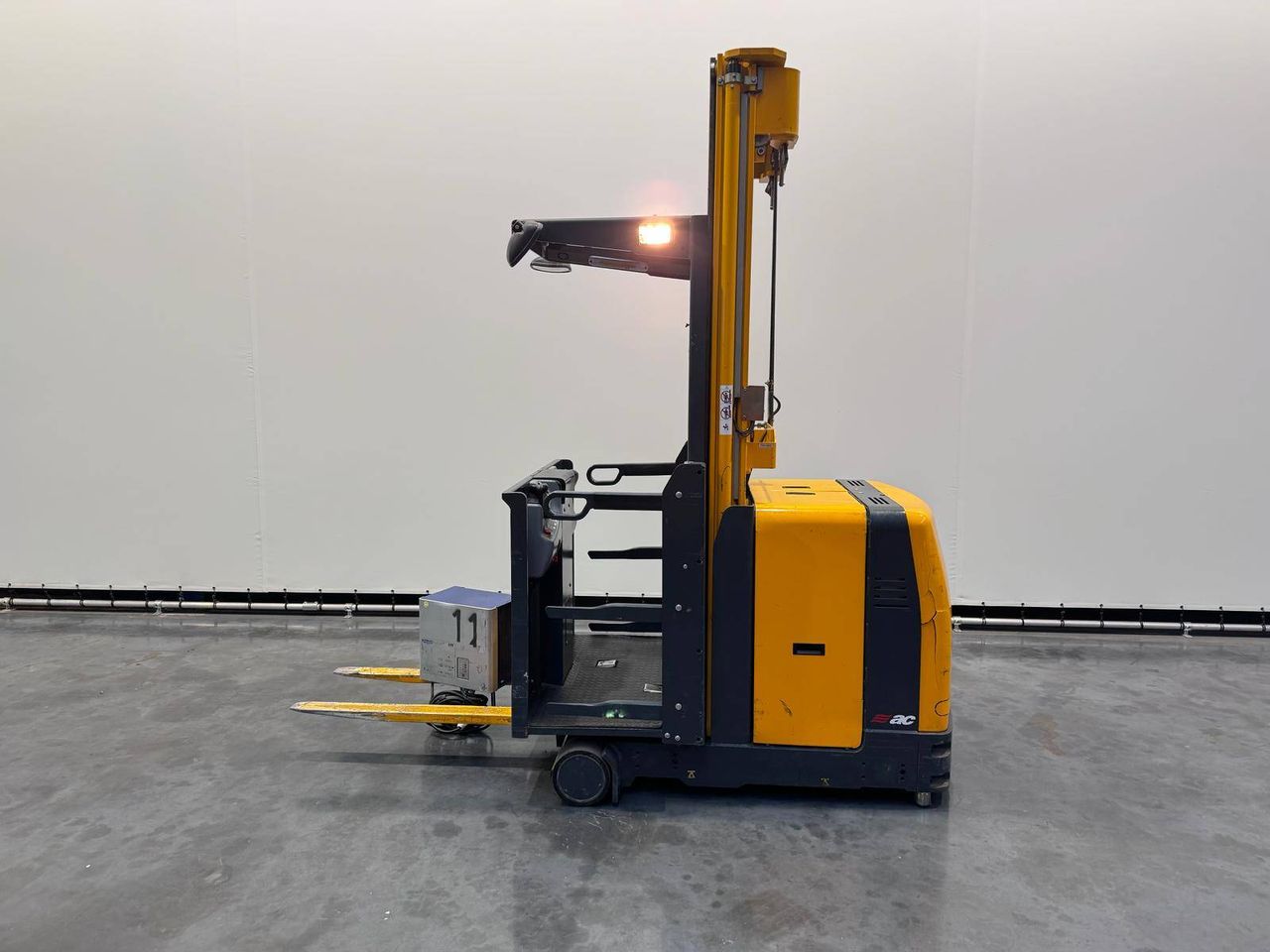 High-lift truck Jungheinrich EKS310K-400ZT Electric 1000kg 4.84m 2005