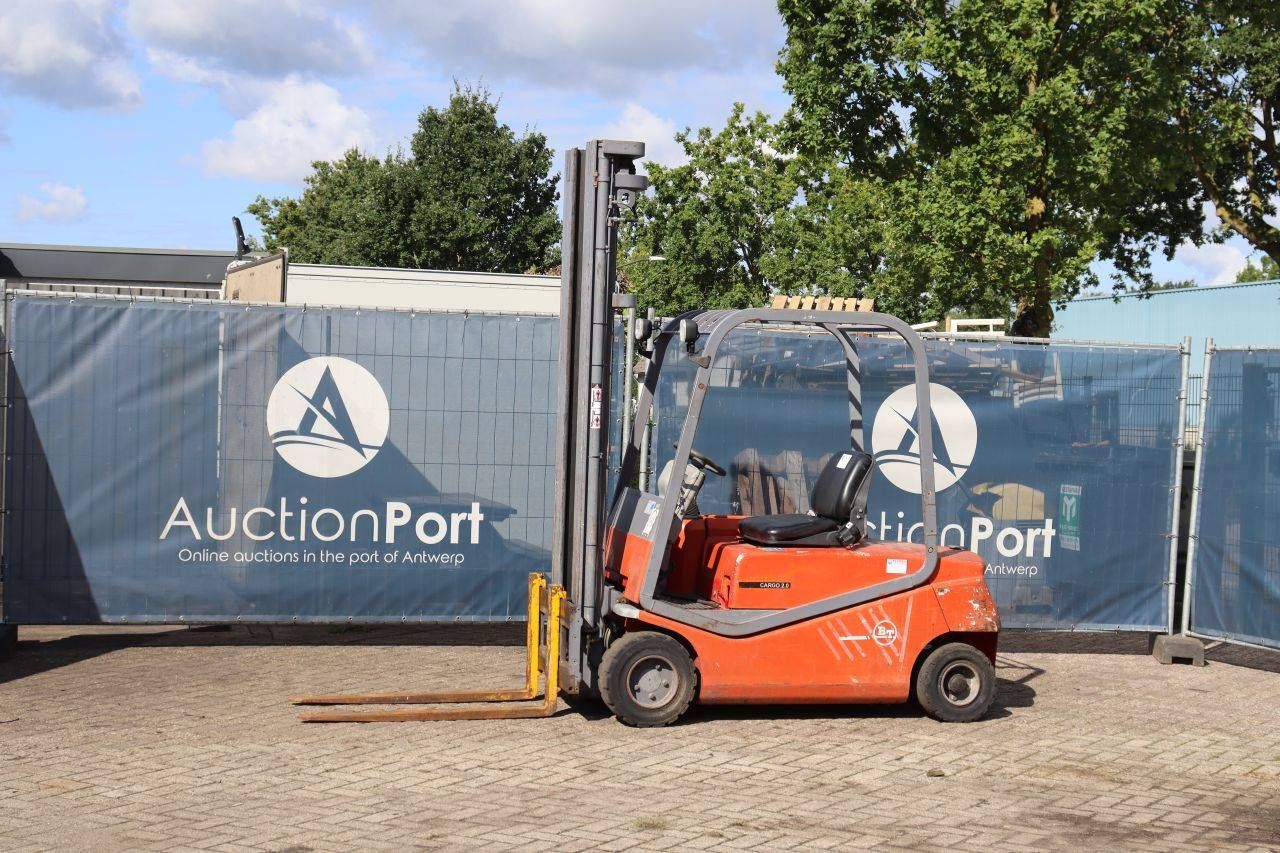 Carrello elevatore elettrico BT CBE2.0F 2000 kg 6,2 m 1999