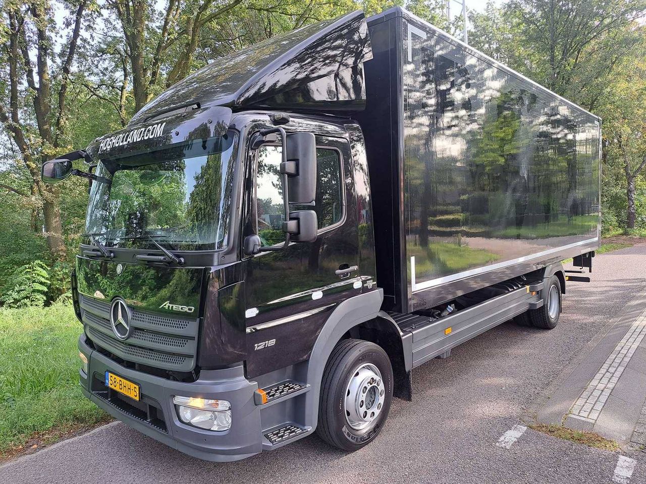 Truck Mercedes-Benz ATEGO Diesel 177hp 2016
