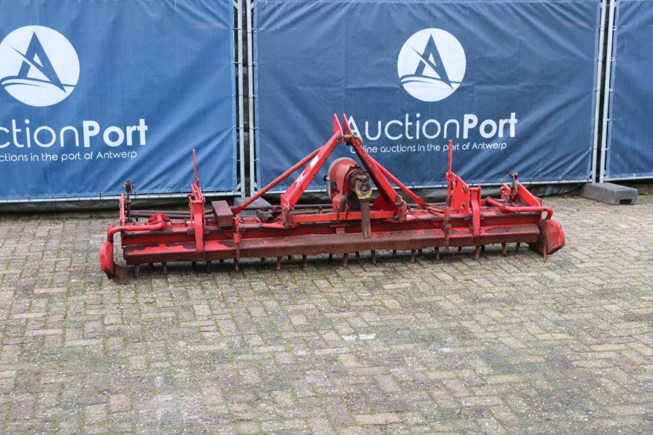 Power harrow Lely lelyterra 300