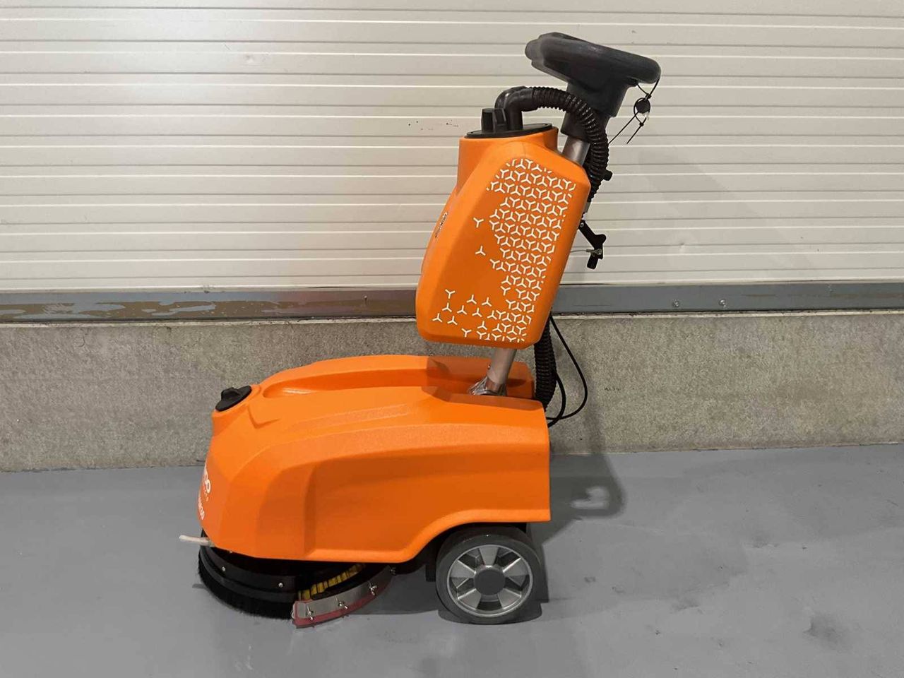 Scrubber dryer Daewoo DAMIG-350GDL Electric 400V 2022 New