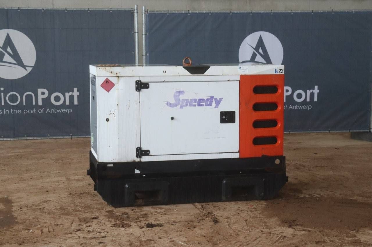 Generator SDMO R22 Speedy Diesel 22kVA 2012