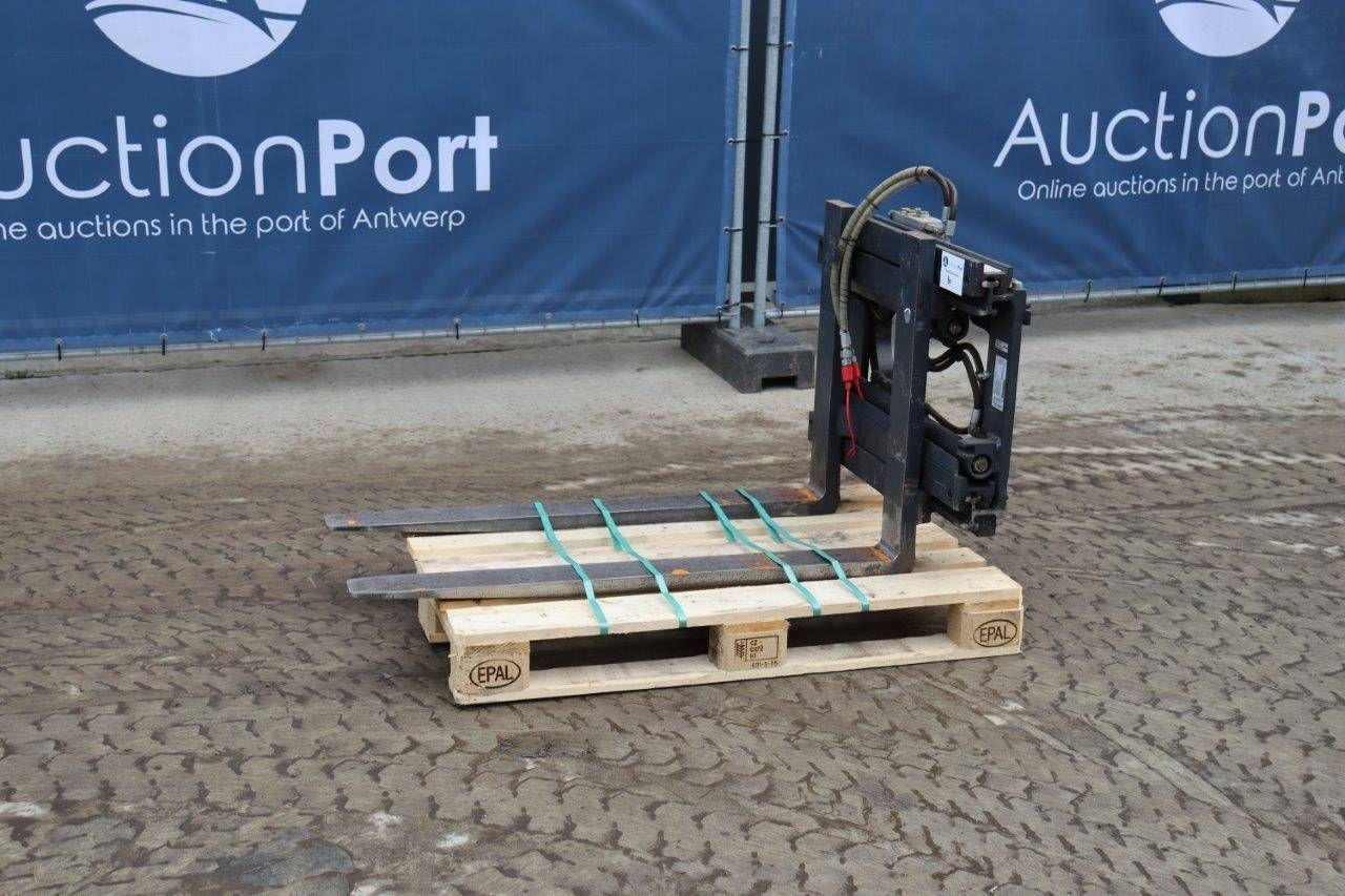 Pallet forks Meyer 6-0116G-EU with fork positioner