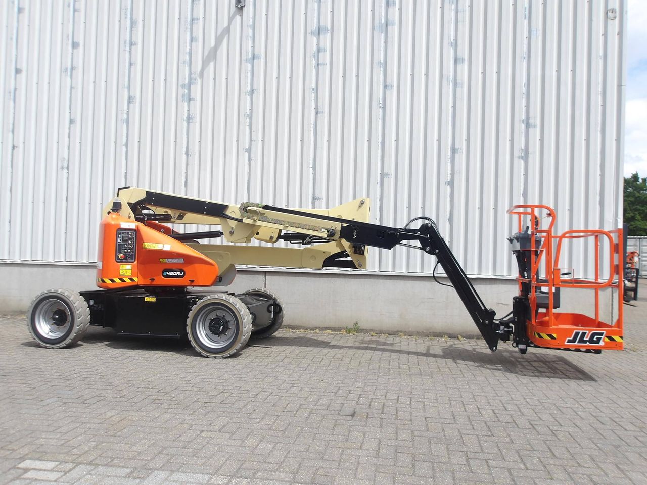 JLG E450AJ Articulated Boom Lift 15.72m Electric 2026 New
