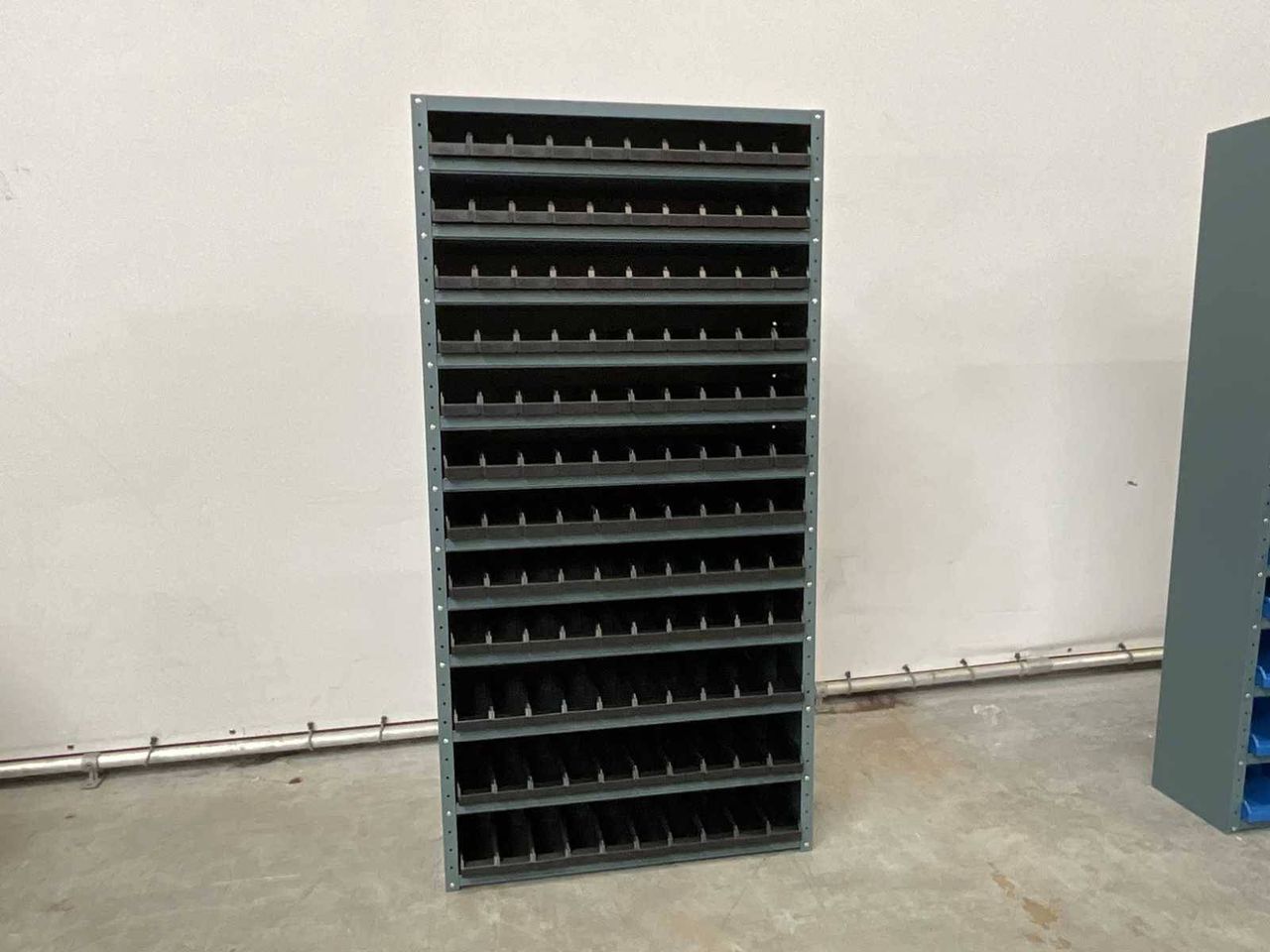 Baking cabinet 1000x300x1980mm with 120 bins New