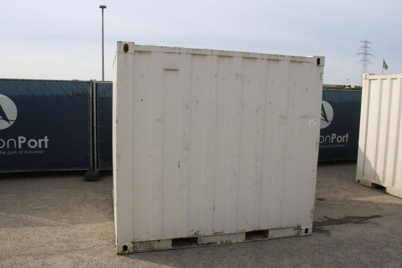 Container