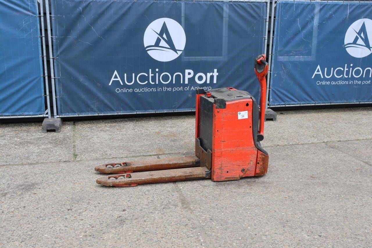Pallet truck Fenwick-Linde T16L Electric 1600kg 2015