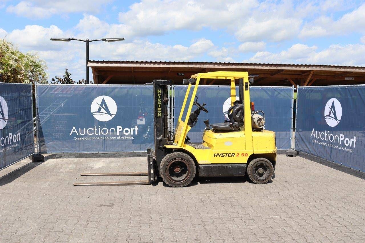 Forklift Hyster H2.50XMX LPG 2500kg with gas bottle
