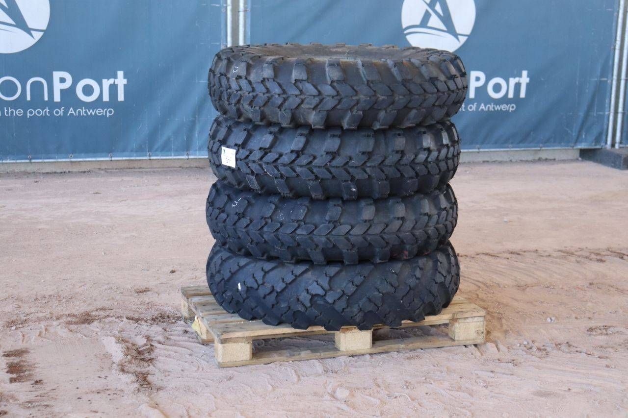Set of Tires 340-457 New
