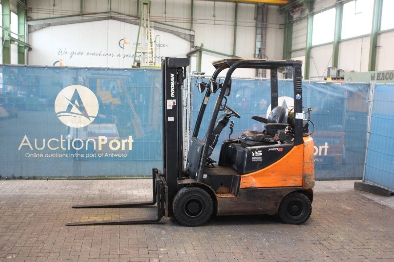 Forklift Doosan G15S-5 LPG 1350kg 3.3m 2007