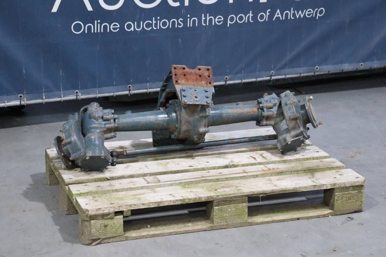 Wheel Axle Kubota L245